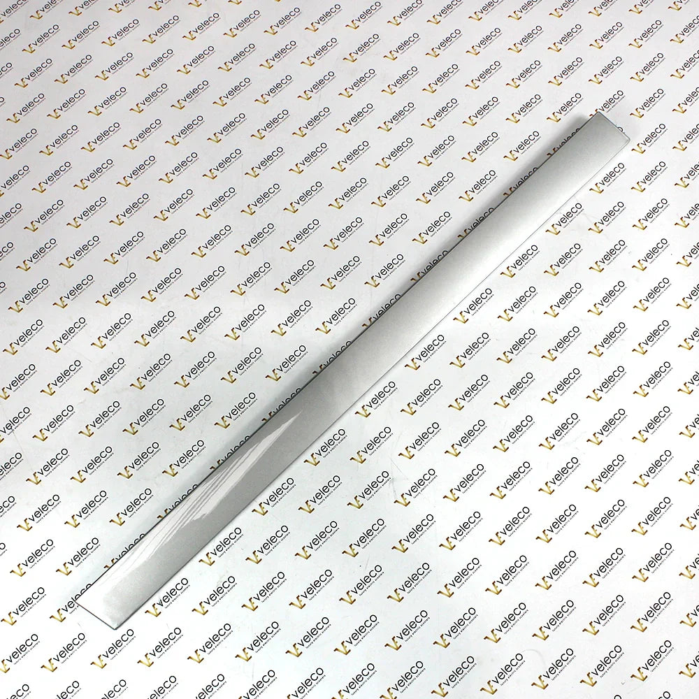 Silver right trim Veleco Advena