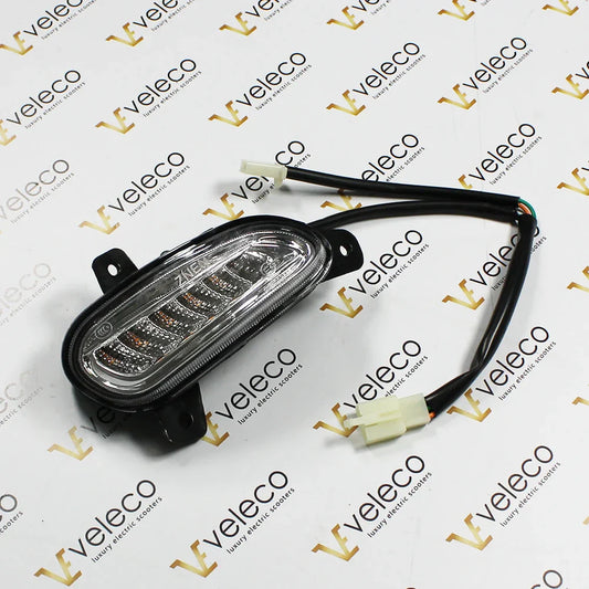 Smernik spredaj desni Veleco Cristal