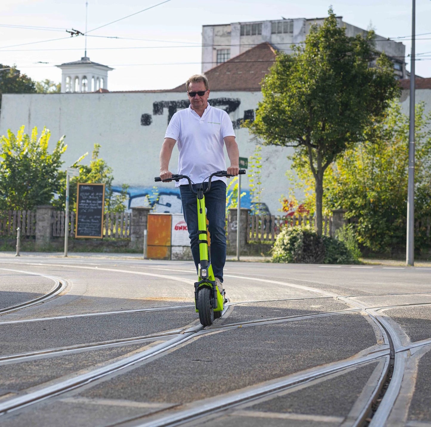 StreetBooster Pollux