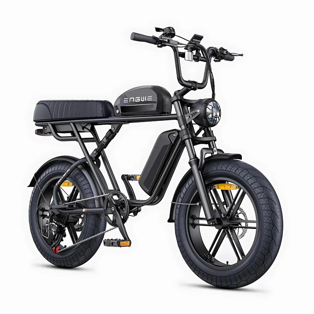 The product in the image is an electric bike, brand Engwe, model M1. The image shows a bike with wide tires, a robust frame, and a comfortable seat. A battery is installed on the bike, enabling electric propulsion, along with a front light for better visibility. The overall design is modern and minimalist, giving the bike an attractive appearance.
