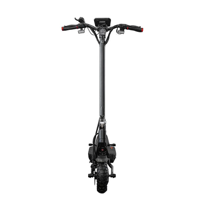 Na sliki je električni skiro, model Kaabo Mantis X Plus. Vidna je sprednja stran skiroja, ki vključuje krmilo z ročaji in zaslon za prikaz informacij. Ima robustne pnevmatike, kar nakazuje na primernost za vožnjo po različnih terenih. Oblika skiroja je moderna in športna, kar privlači uporabnike, ki iščejo hitre in učinkovite načine prevoza.