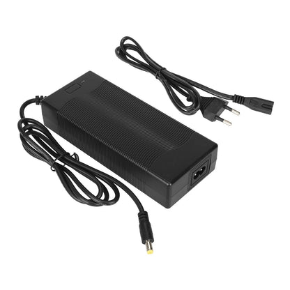 Originalni polnilec 58.8V 2A za električni skiro KuKirin G3