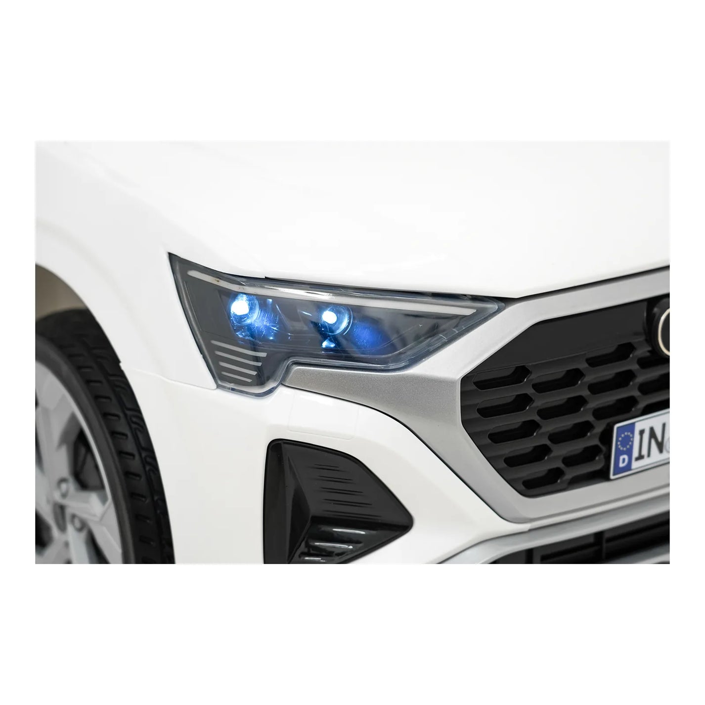Otroški električni Audi SQ8