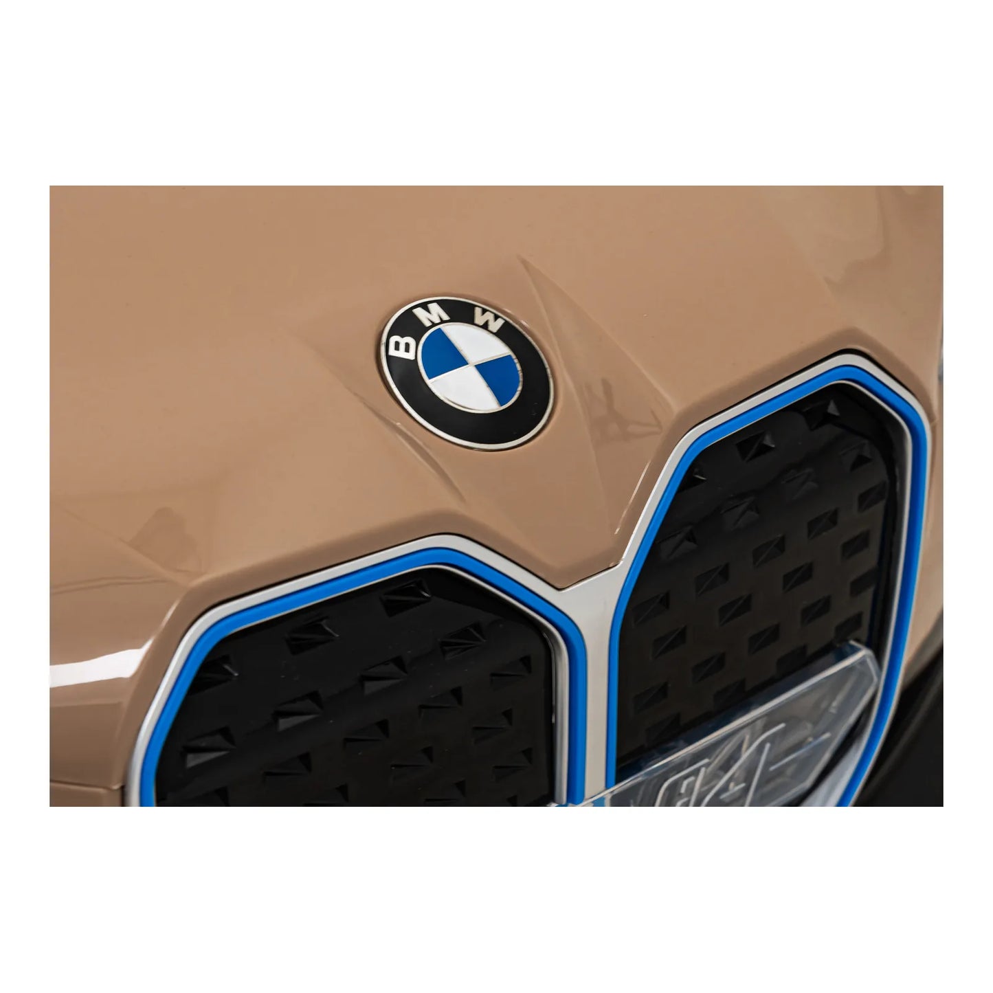 Otroški električni BMW i4