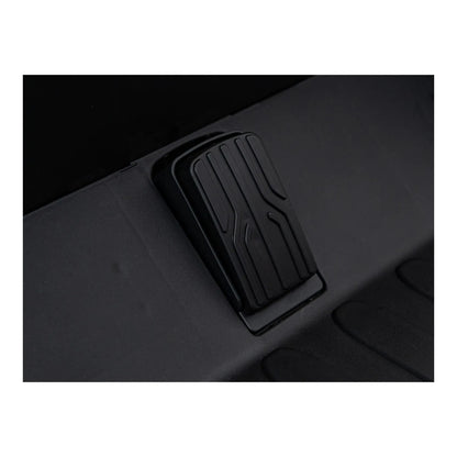 Champion Pick-Up Vehicle