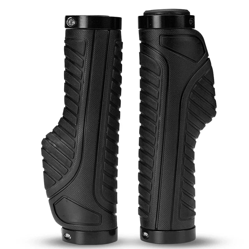 Črni ergonomski ročaji, 131 mm – 2