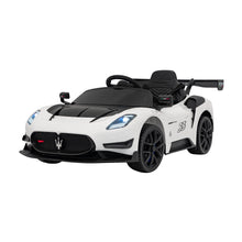 Maserati MC20 GT2 vehicle