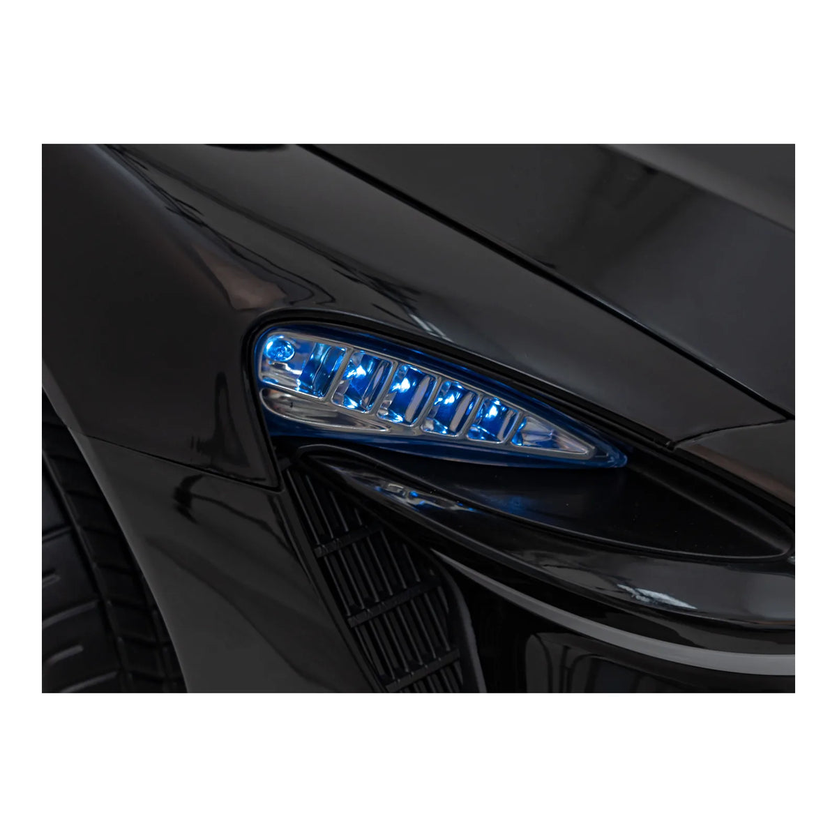 Otroški električni McLaren Artura