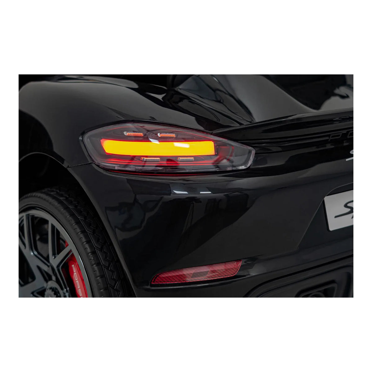 Otroški električni Porsche 718 Spyder RS MP4