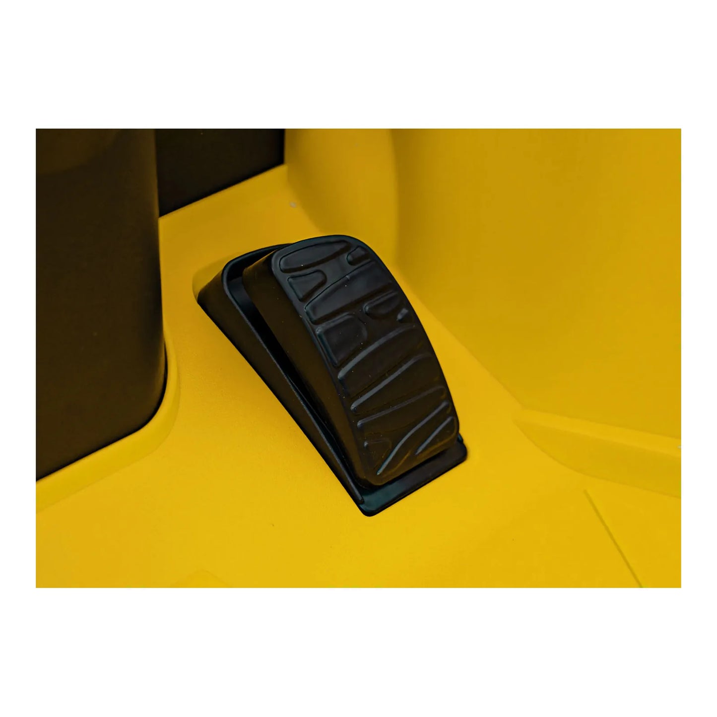 Vehicle Lamborghini Revuelto