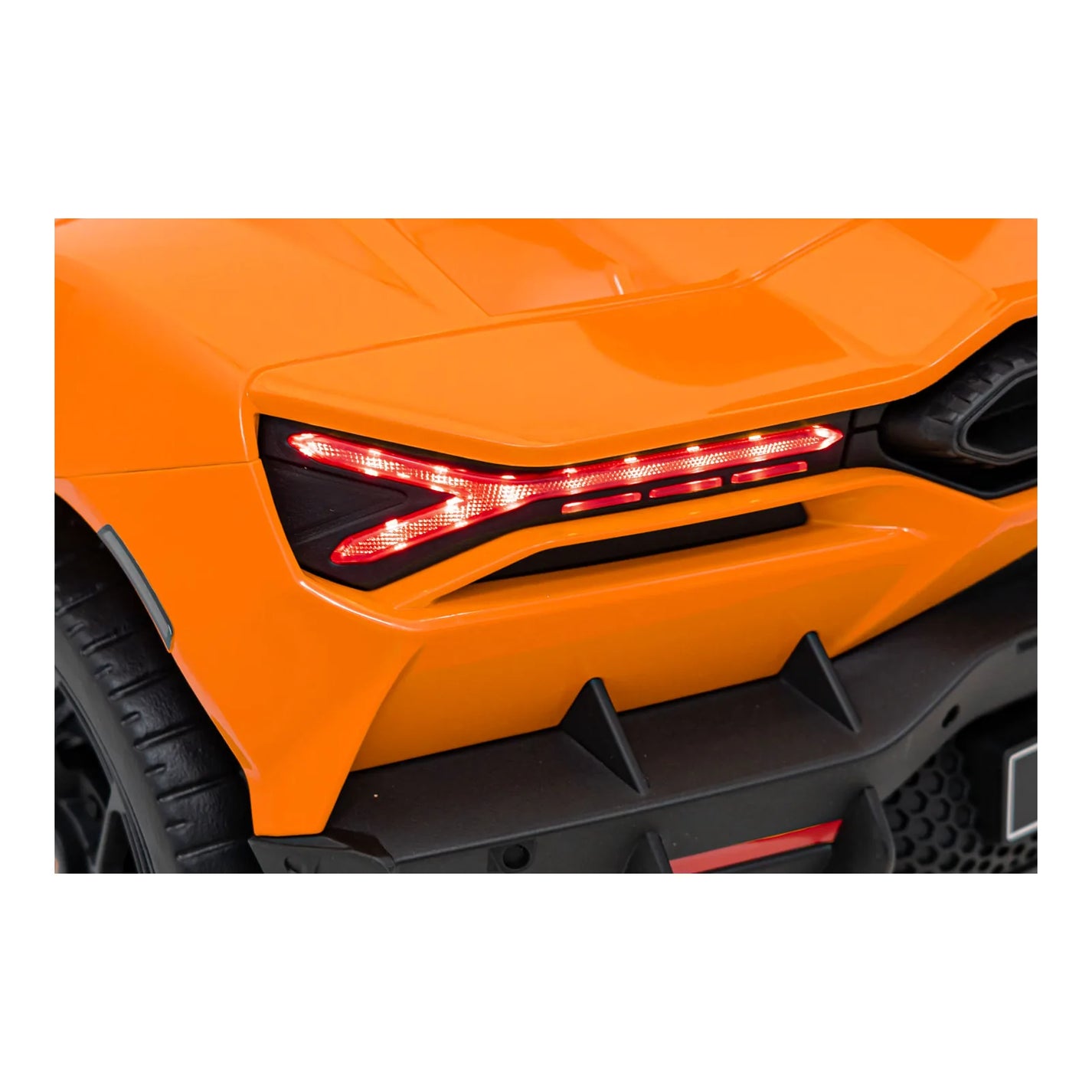 Vehicle Lamborghini Revuelto